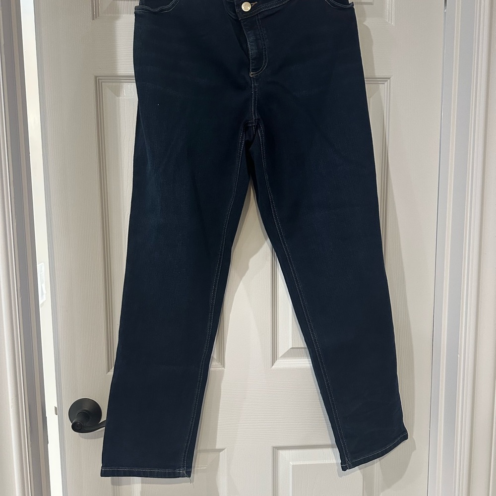 Chico's size 3 Midnight Blue Straight Leg Jeans with stretch